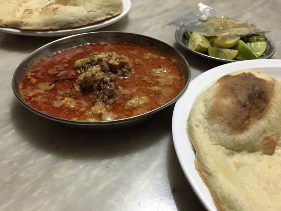 Haji sahib nihari waley